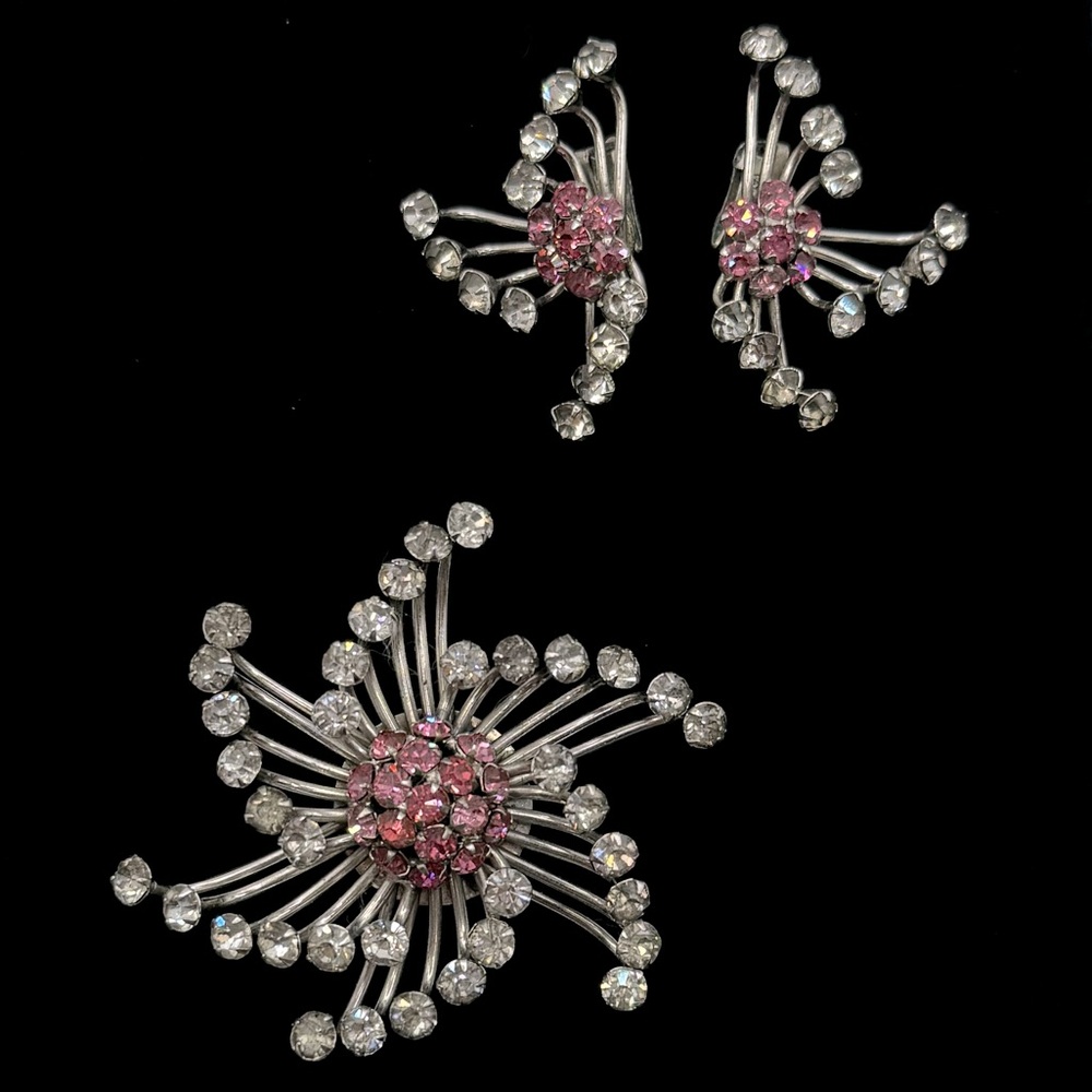 NAT HALPERN Vintage Crystal Pinwheel Brooch & Clip-On Earring Set